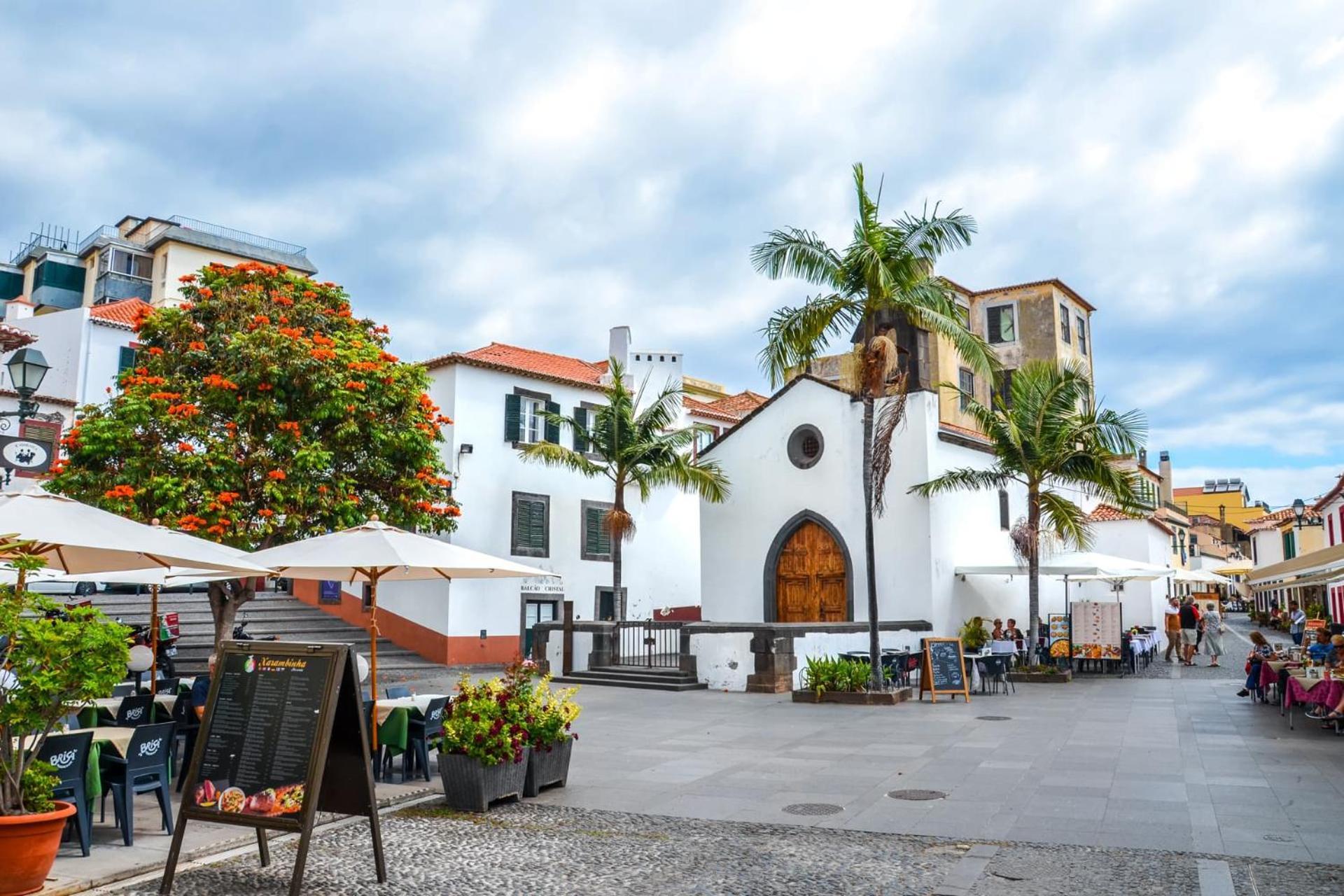 Laura Uptown 117 By Hr Madeira * Funchal (Madeira)